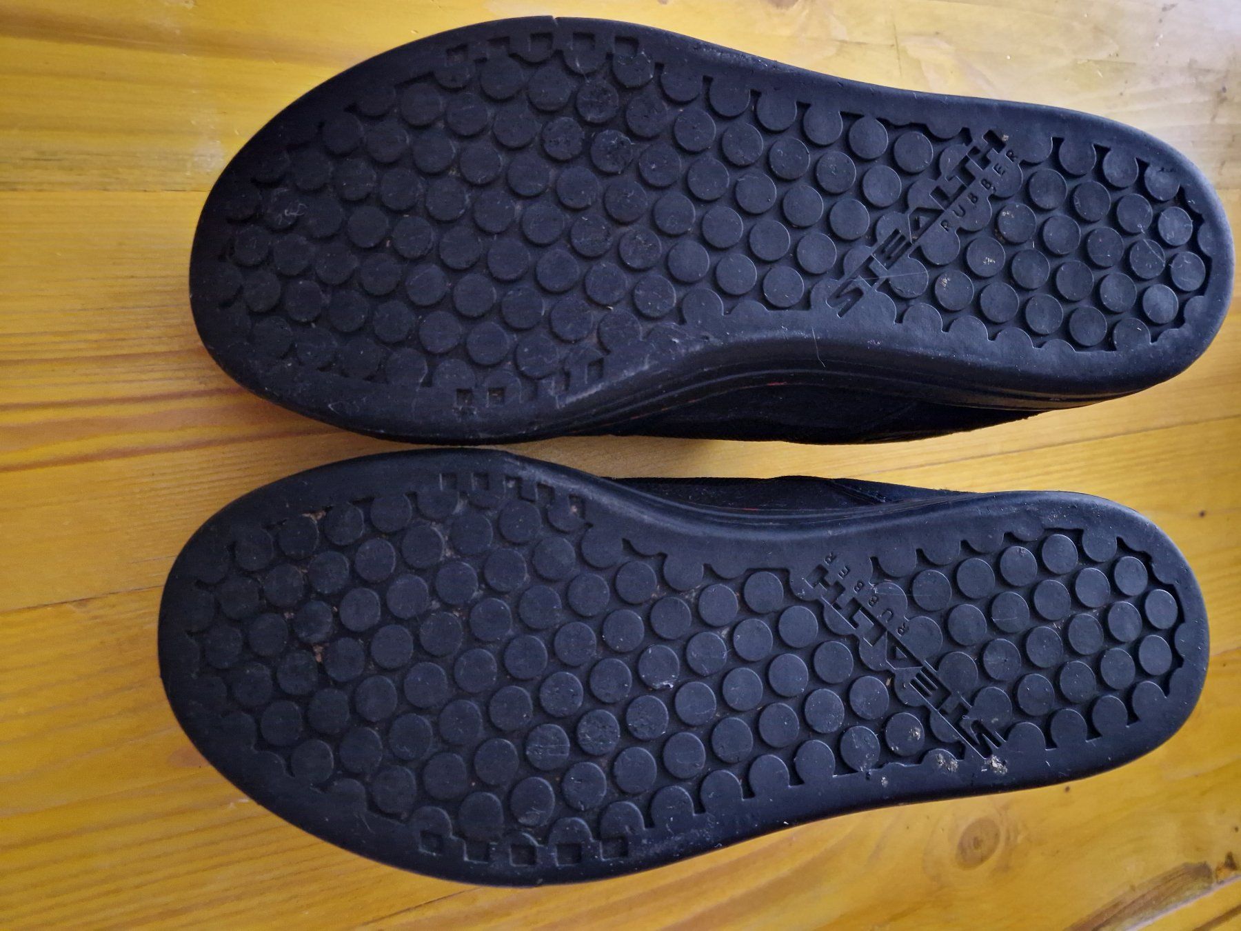 Adidas Herrenschuhe: Adidas Five Ten FreeRider Fahrradschuhe – Gebraucht aus Islikon von vw-klassiker 2