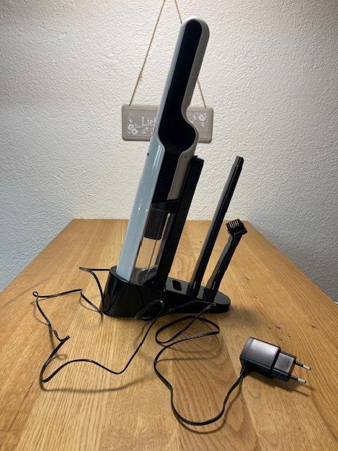 Trisa Staubsauger & Zubehör: Handstaubsauger zu  verkaufen – Gebraucht aus Malters von inf_vhj6