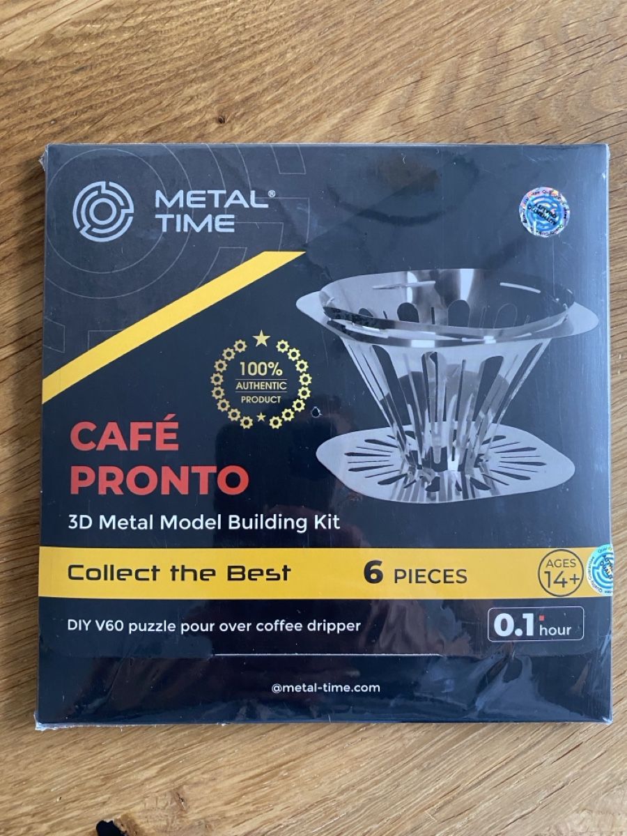 Kit di costruzioni: Metall Bausatz: Café Pronto, 3D Puzzle, Neu – Nuovo e nell'imballaggio originale da Zürich venduto da Drengemann