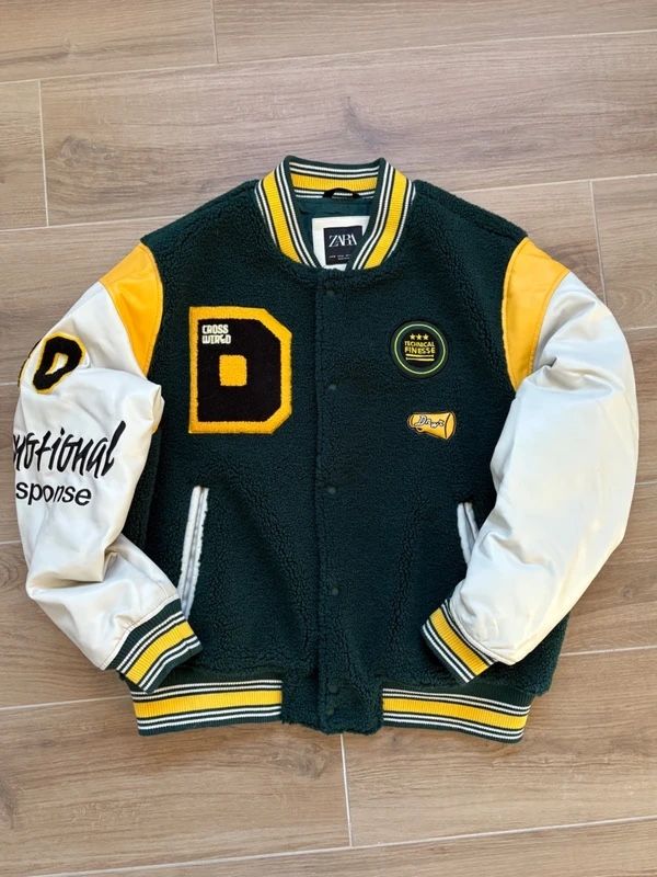 Zara Vestes: Zara Varsity Jacket – D'occasion à Lugano par gra_7rpr