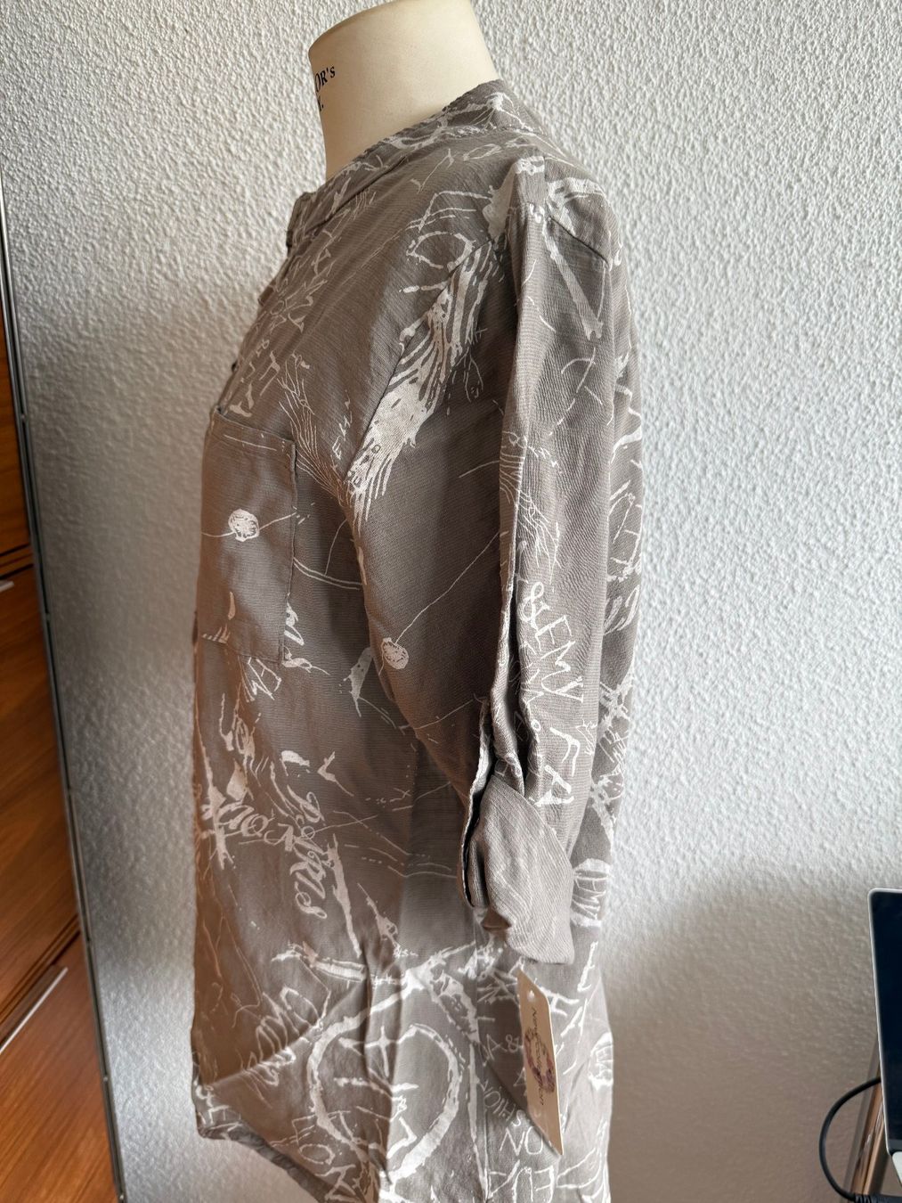 Camicette: Neuware Bluse Baumwolle Viskose Grösse 42/44 – Nuovo (secondo la descrizione) da Kirchdorf AG venduto da coco123 4