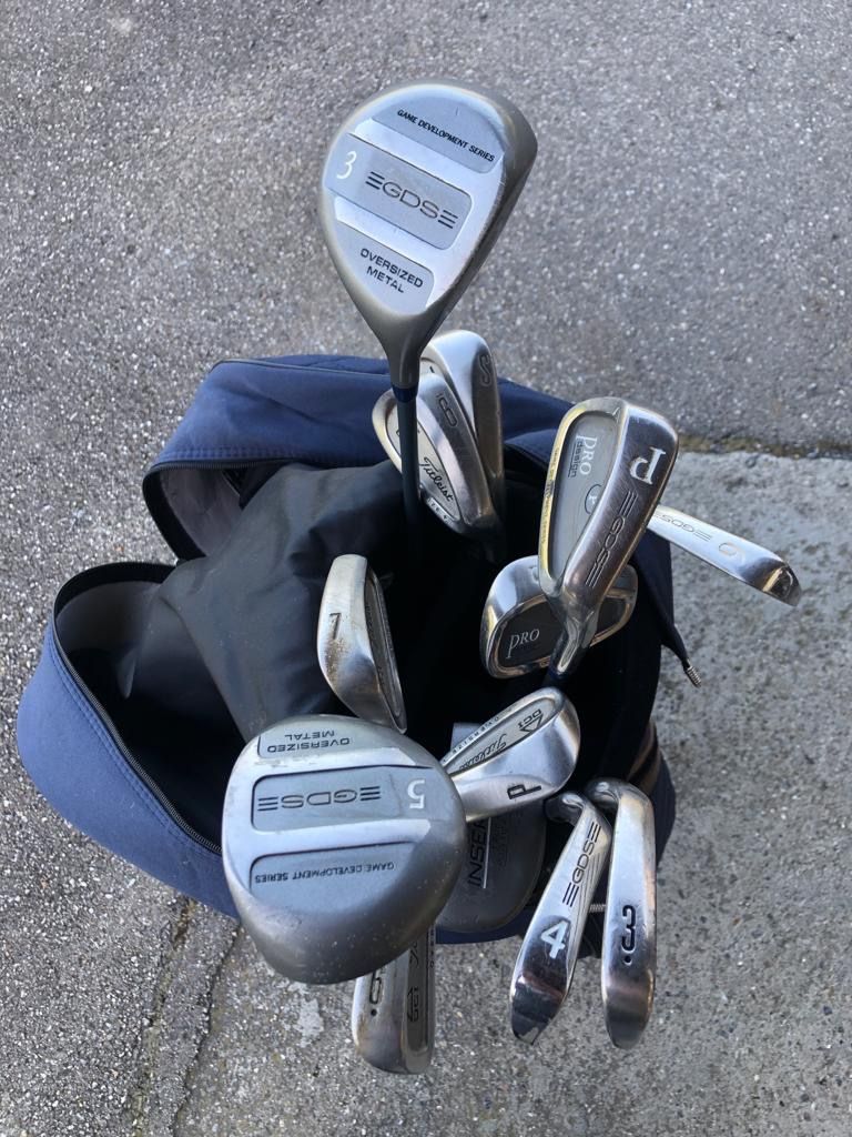 Schläger & Sets: Golftasche und Golfschläger – Gebraucht aus Knonau von  1