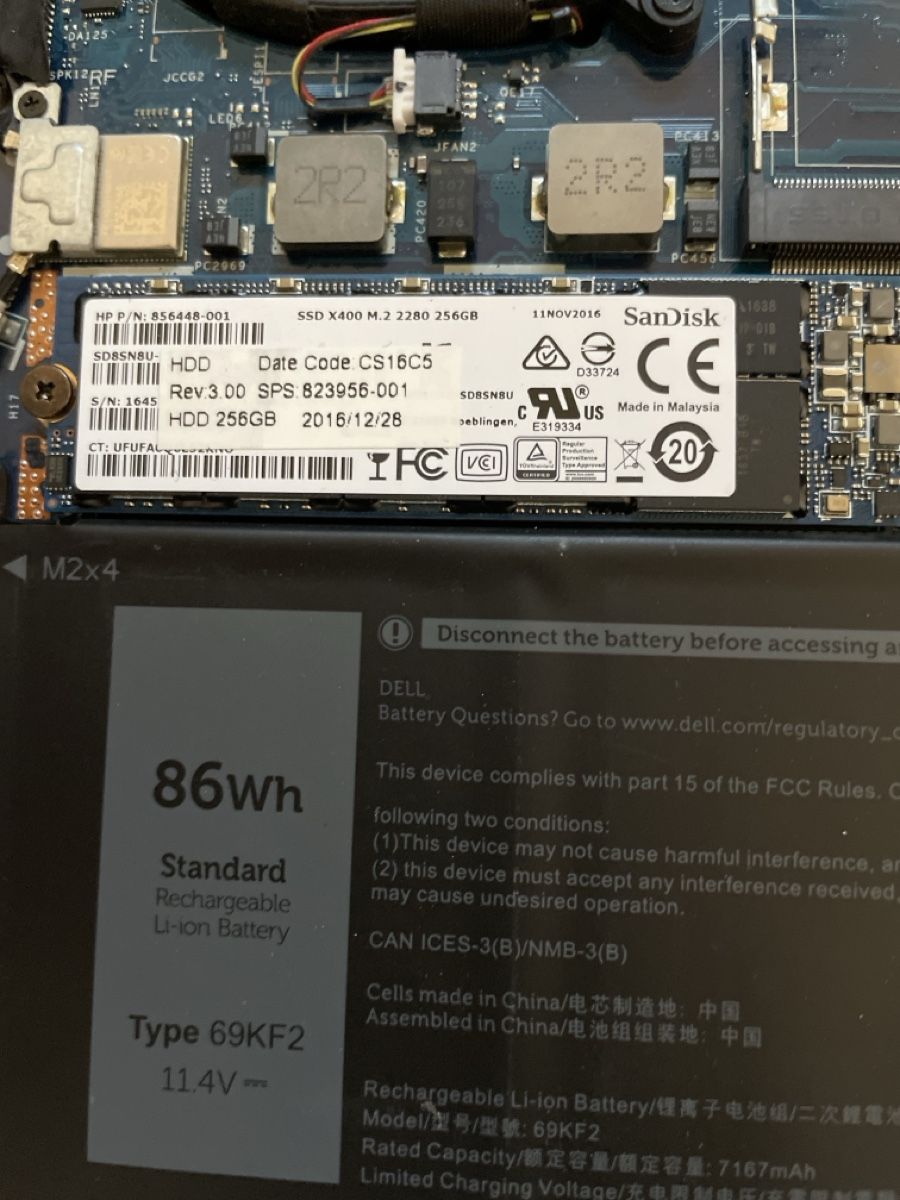 Dell Notebook: Dell Precision 5570 Def. 256/00/i7 ab 1 CHF – Difettoso da Abtwil sg venduto da Kueng.MultiOutlet 6