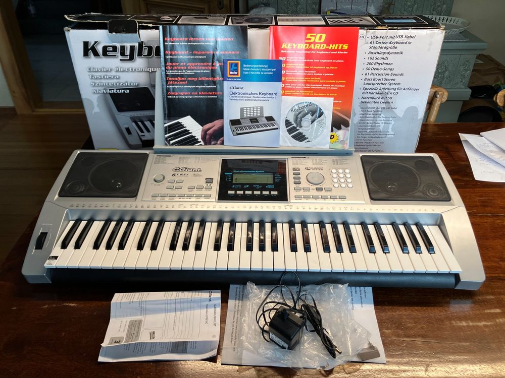 Elektronisches 61-Tasten Keyboard LP-6210C (Neuwertig) (Gebraucht) in ...
