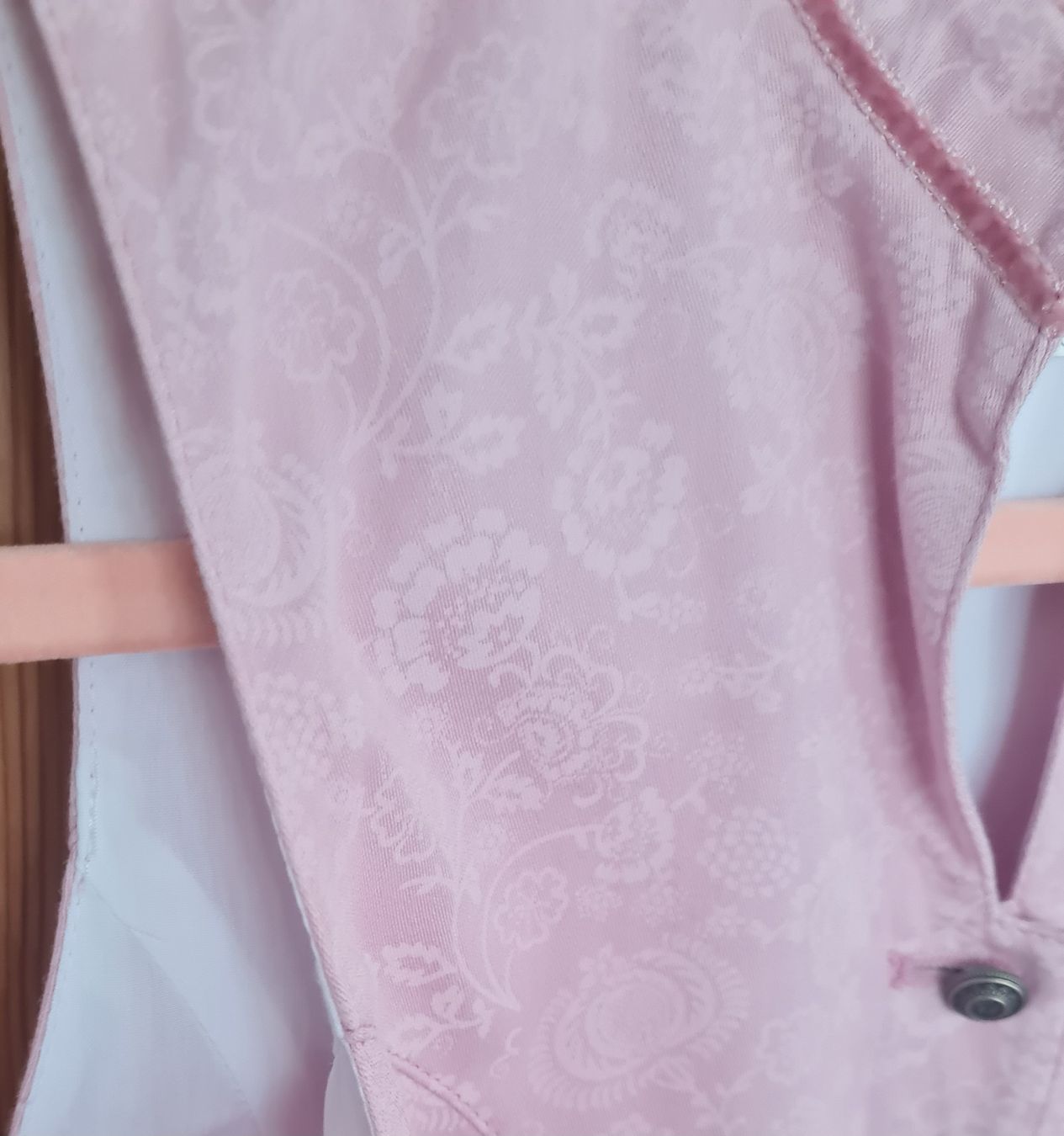 Vestiti & Gonne: Dirndl Mädchen Gr. 152 mit Schürze Berwin&Wolff – Nuovo (secondo la descrizione) da Beinwil Freiamt venduto da tafa8 4