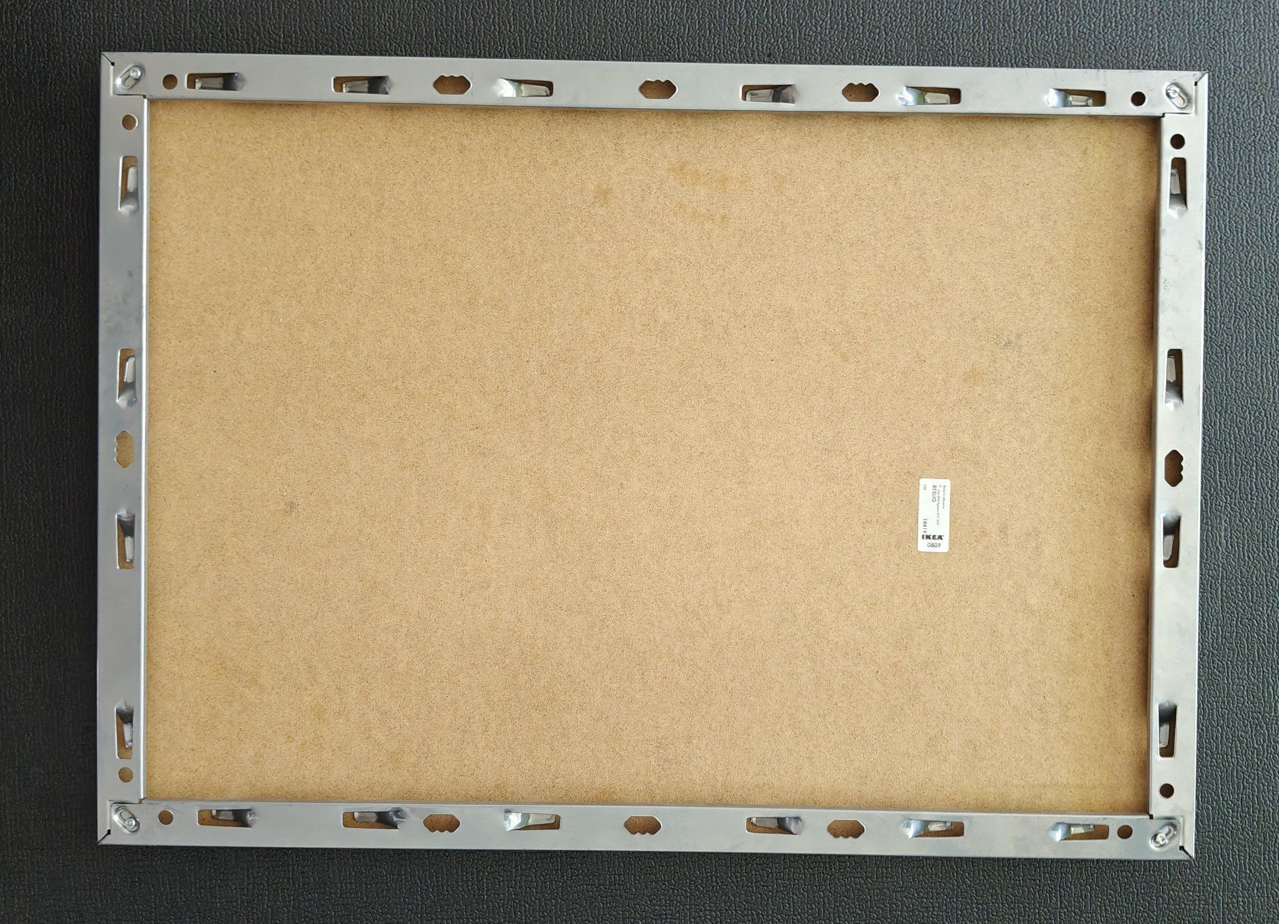 Ikea Cornici: Bilderrahmen IKEA RESLIG silberfarben 50x70cm – Usato da Basel venduto da jos_2z5q 1