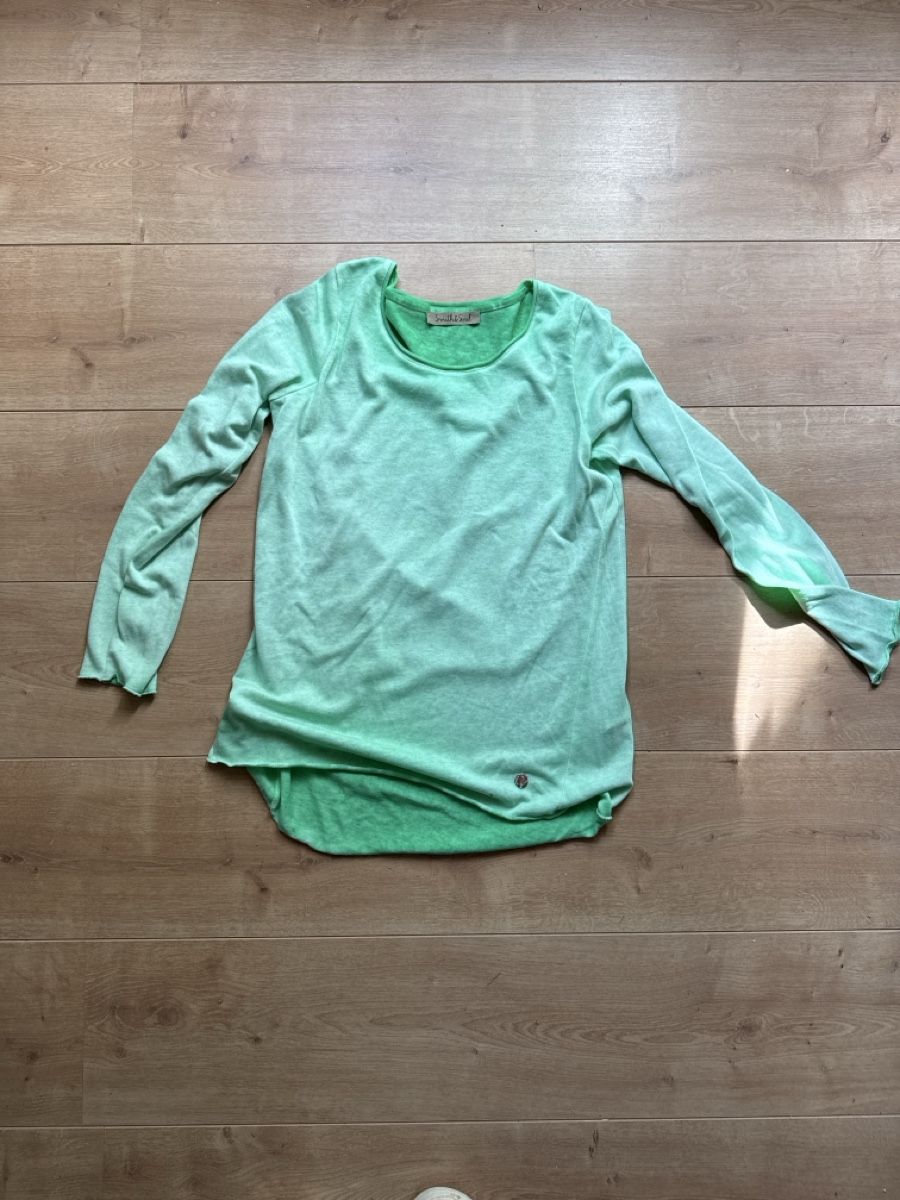 T-shirt: Leichtes Langarmshirt hellgrün Gr. S – Usato da Wäldi venduto da Kaninchenbau
