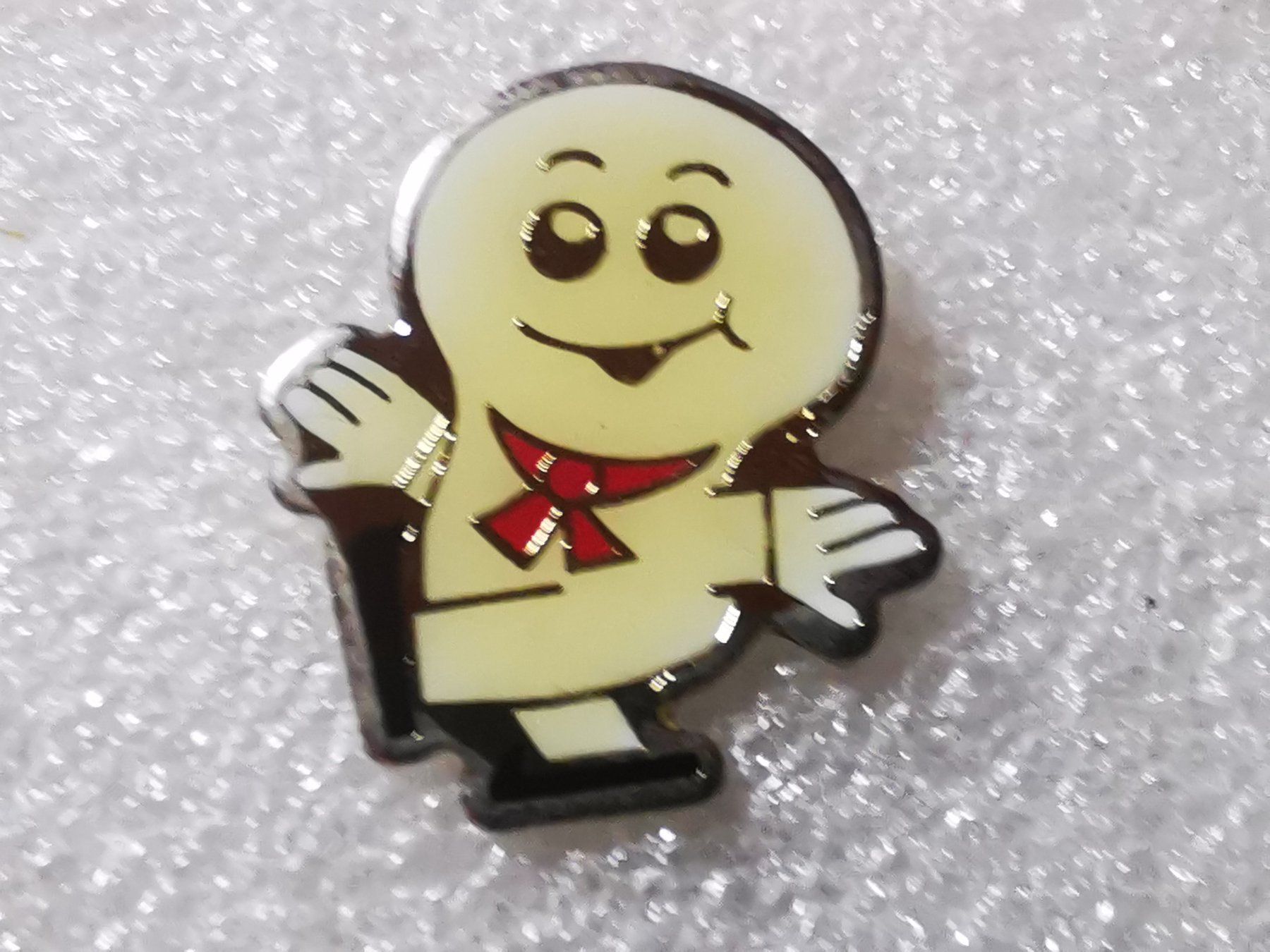 Placchette & Badge: Ansteckpin 123: Maga Bio – Usato da Oppligen venduto da Pin-Fall-Shop