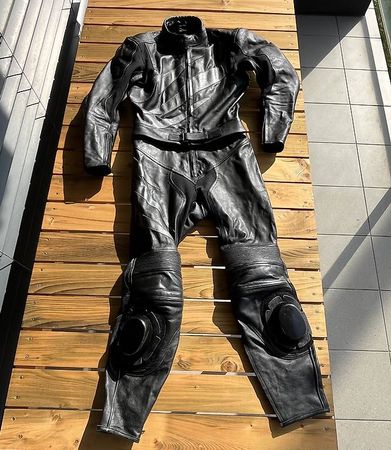 Combinaison moto homme cuir 