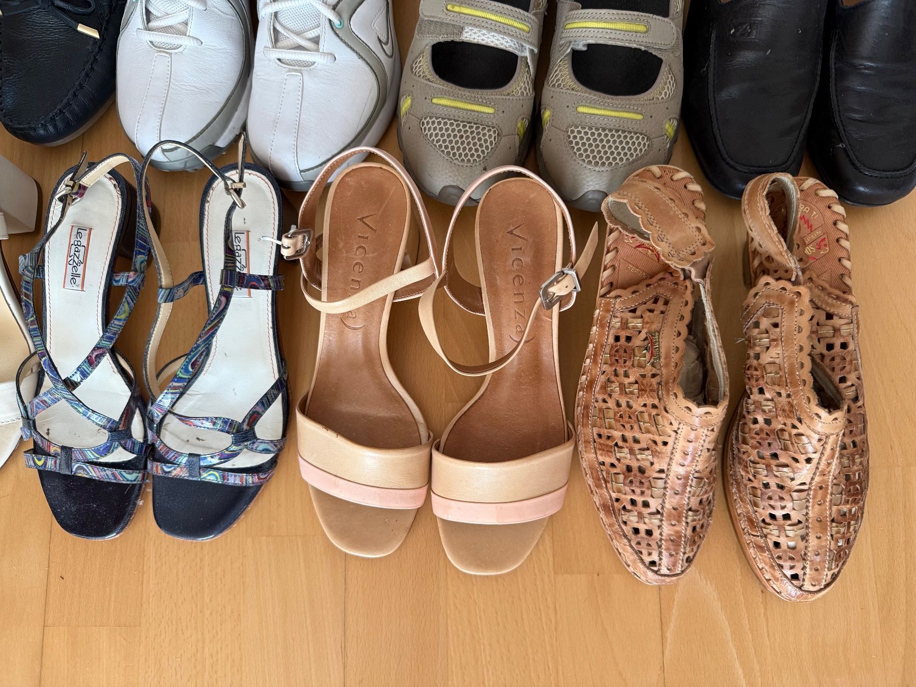 Damenschuhe: Hochwertige Damen-Markenschuhe Gr. 39 – Gebraucht aus Bellmund von estrella01 1