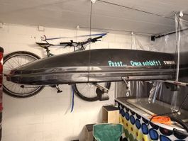 Thule Skibox XL im Carbon Look und MontBlanc Grundträger