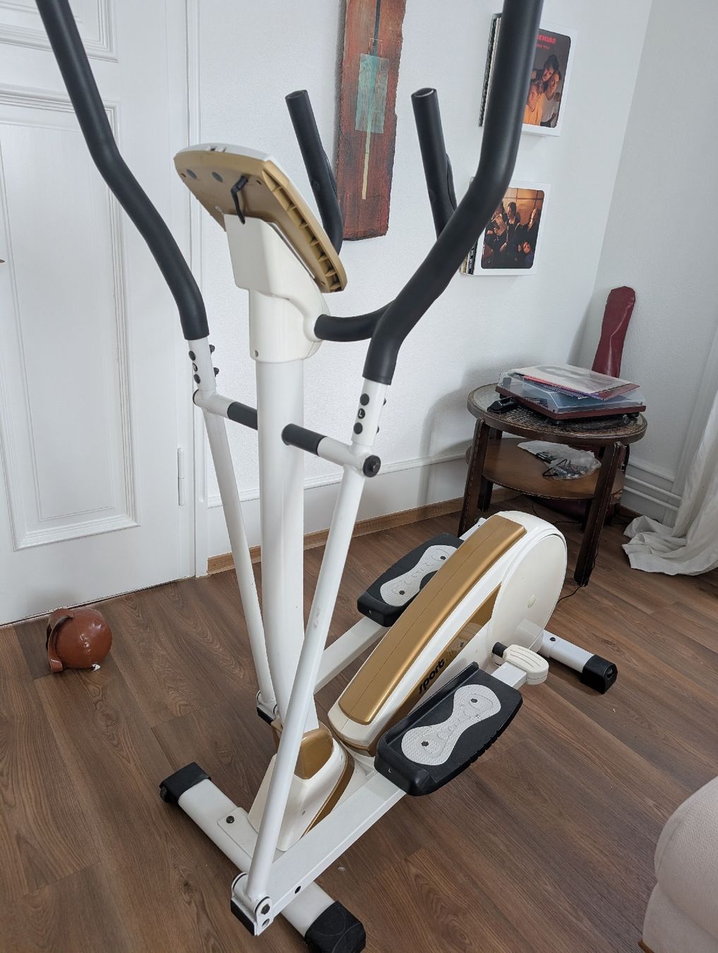 Hometrainer: Home-Crosstrainer mit 12 Programmen und Puls Kontrolle – Usato da Basel venduto da ste_7xq6 1