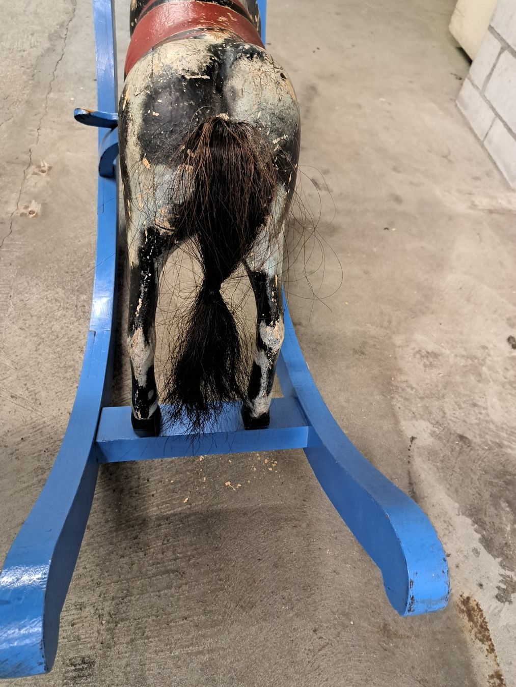 Giocattoli: Schauckelpferd alt > sehr gross – Usato da Bern venduto da Patinaa 3