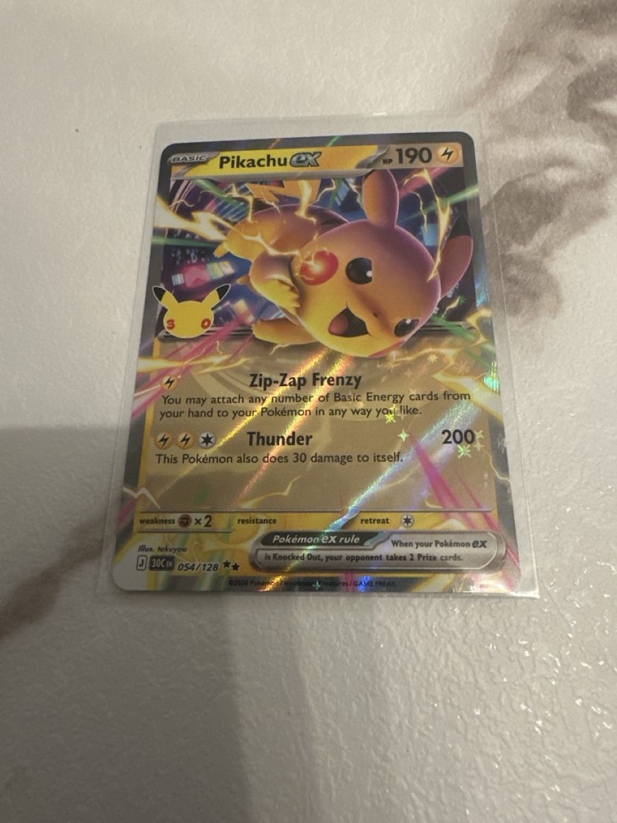 Pokémon Carte collezionabili: 30th pikachu ex 054/128 – Nuovo (secondo la descrizione) da La Chaux-de-Fonds venduto da Fooleee
