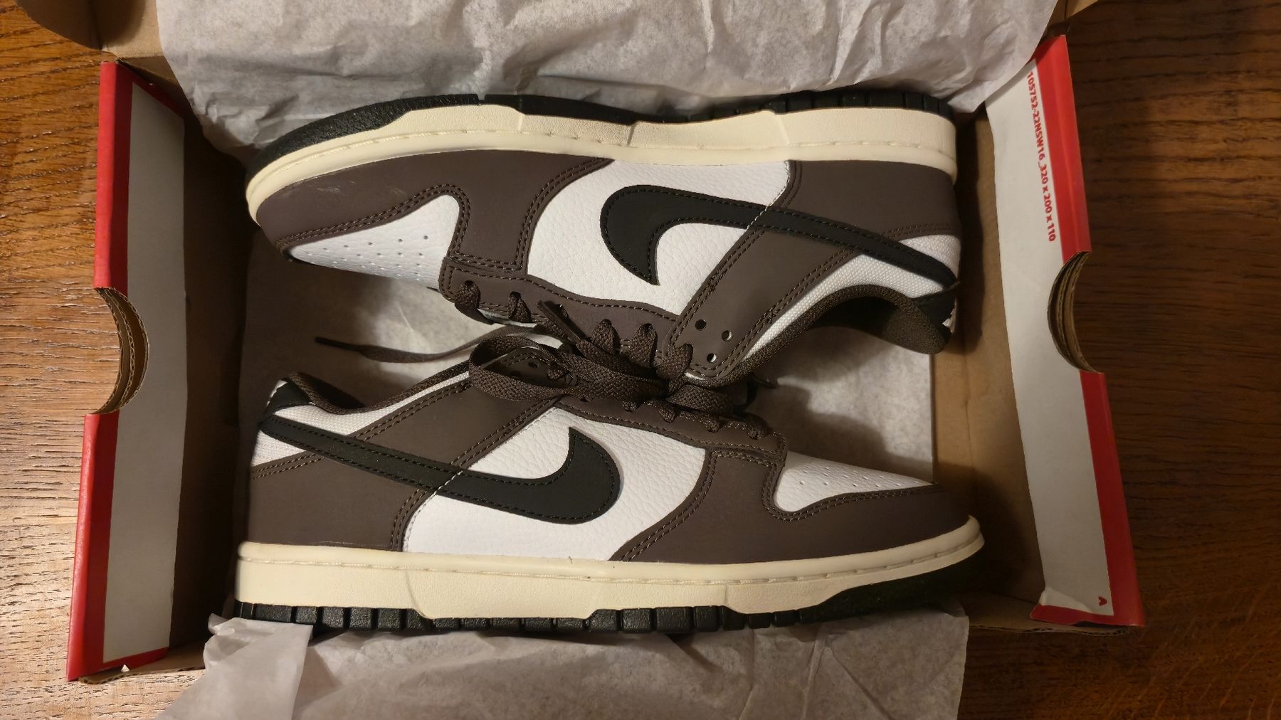 Nike Scarpe da uomo: Nike DUNK LOW - baroque brown/black/white – Nuovo e nell'imballaggio originale da Wetzikon ZH venduto da xorus 1