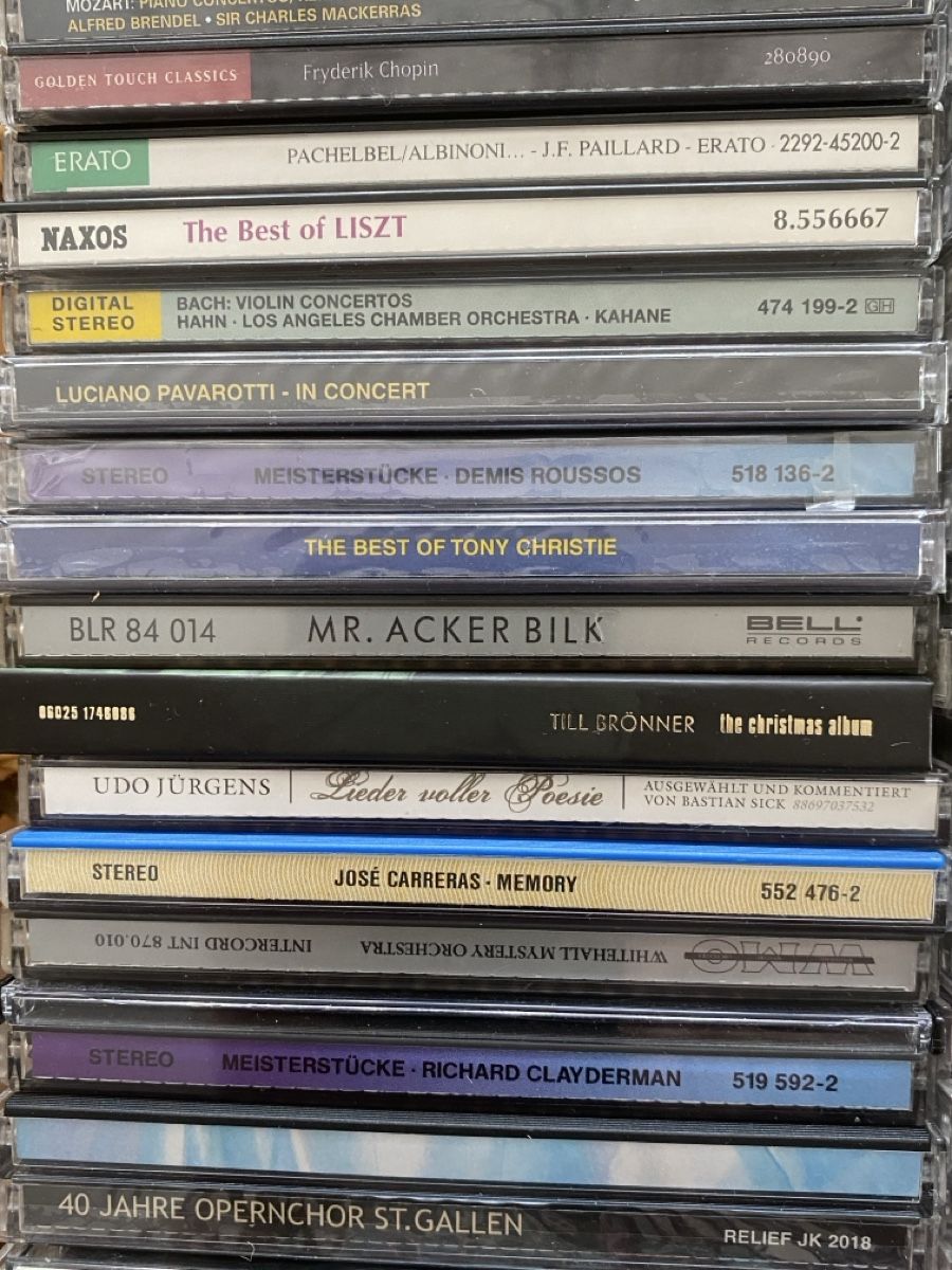 CD: CDs - Kassetten Sammlung diverse Interpreten ca 74+9 – Usato da Flawil venduto da sonnengeist 6