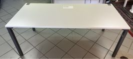 Steelcase Schreibtisch 180 x 80 x 76cm