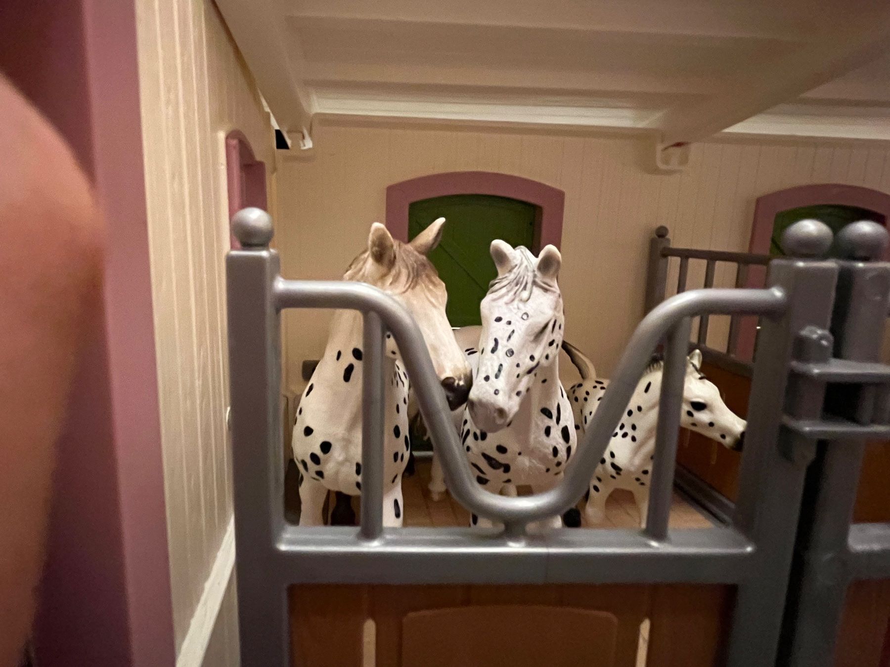 Schleich Giocattoli: Schleich Pferdestall set – Usato da Zürich venduto da Nellyliva01 1
