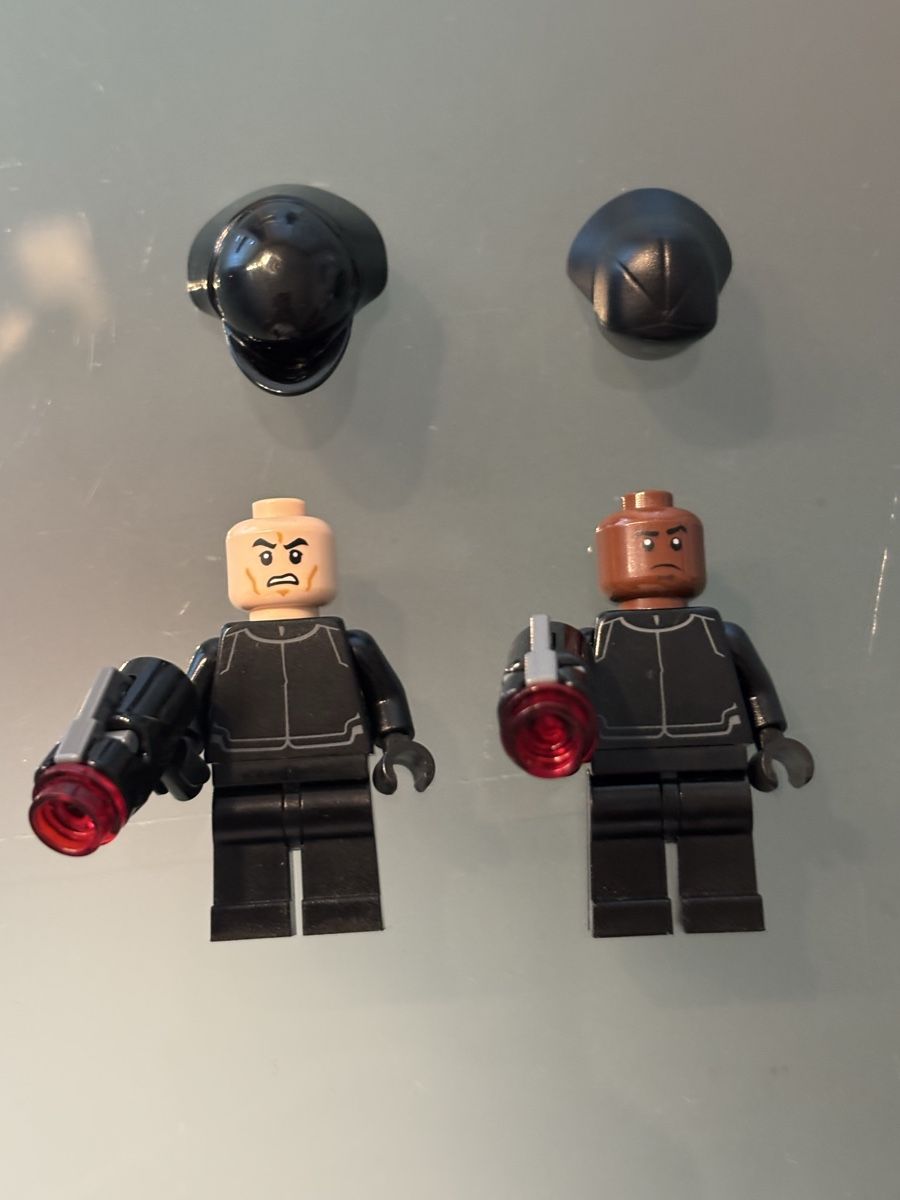 Lego Kit di costruzioni: Lego Star Wars 75132 – Usato da Weiningen ZH venduto da GriederRemarket 1