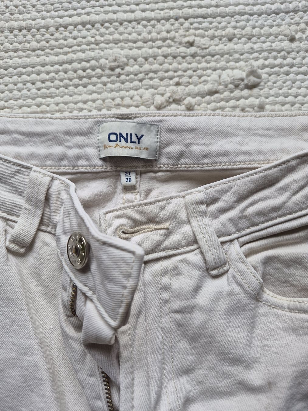Jeans: helle Jeans – Usato da Lauterbrunnen venduto da MassimoNr.01 1