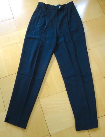 schwarze Hose von MANI (Label Armani), Gr. 36, top Zustand