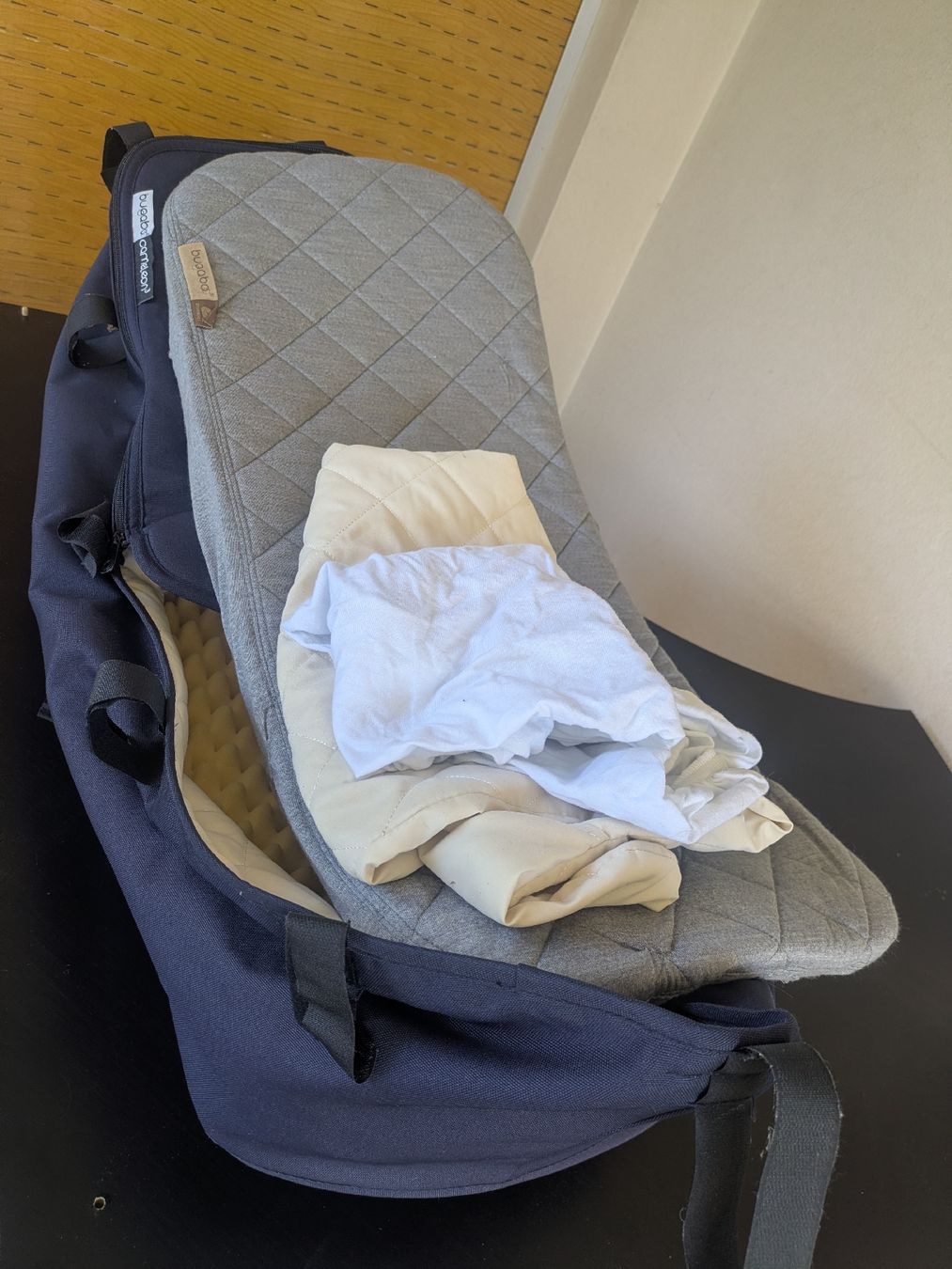 Bugaboo Carrozzine: Bugaboo Cameleon3 Kinderwagen mit viel Zubehör – Usato da Nidau venduto da friedlitamara 3