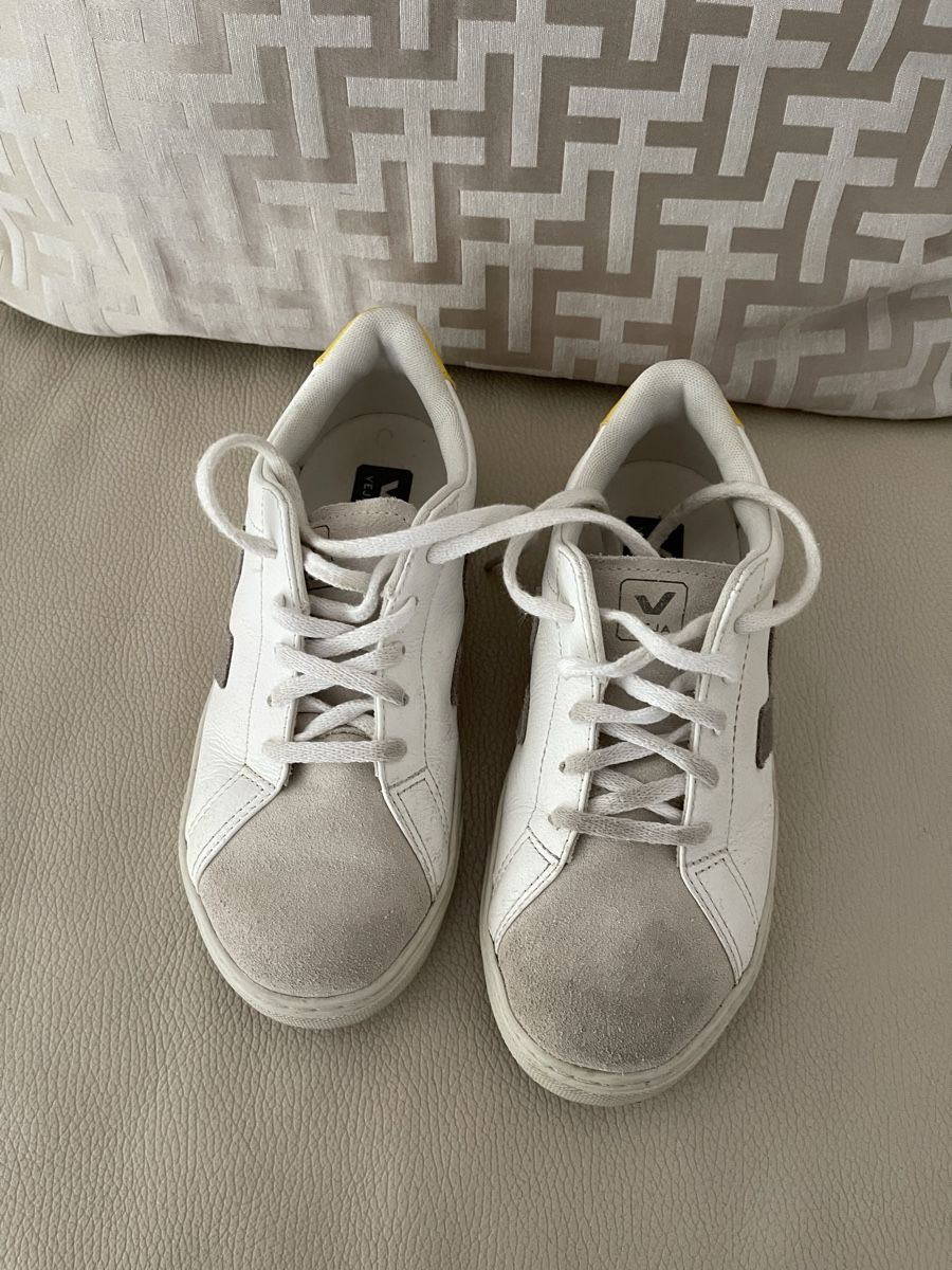 Veja Scarpe per ragazzi: Veja Kinder Sneakers Turnschuhe Gr. 34 – Usato da Wichtrach venduto da Adriana222 2