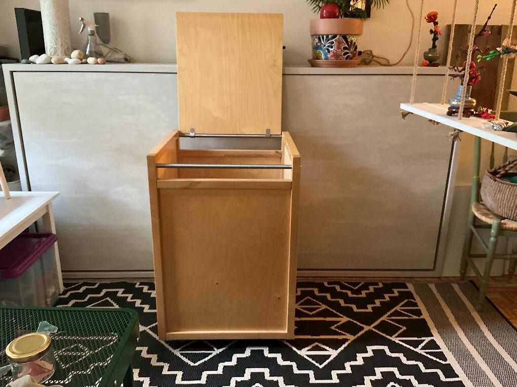 Truhen: Grand bac à linge,coffre à rangement  – Gebraucht aus Troinex von nin_kv6x 1