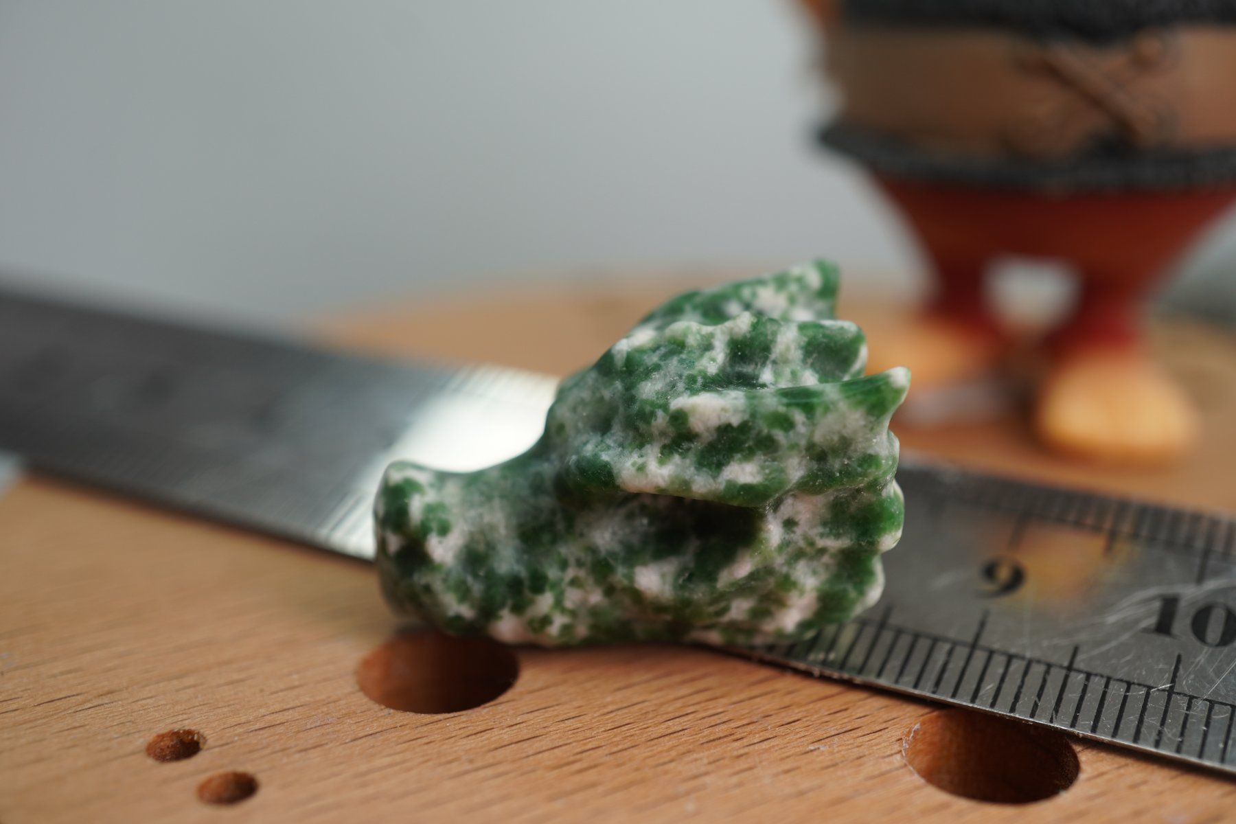 Minerali & Pietre curative: Drachen aus Baum Achat     Ab 1.-(1) – Nuovo e nell'imballaggio originale da Eschenbach SG venduto da topstone 6