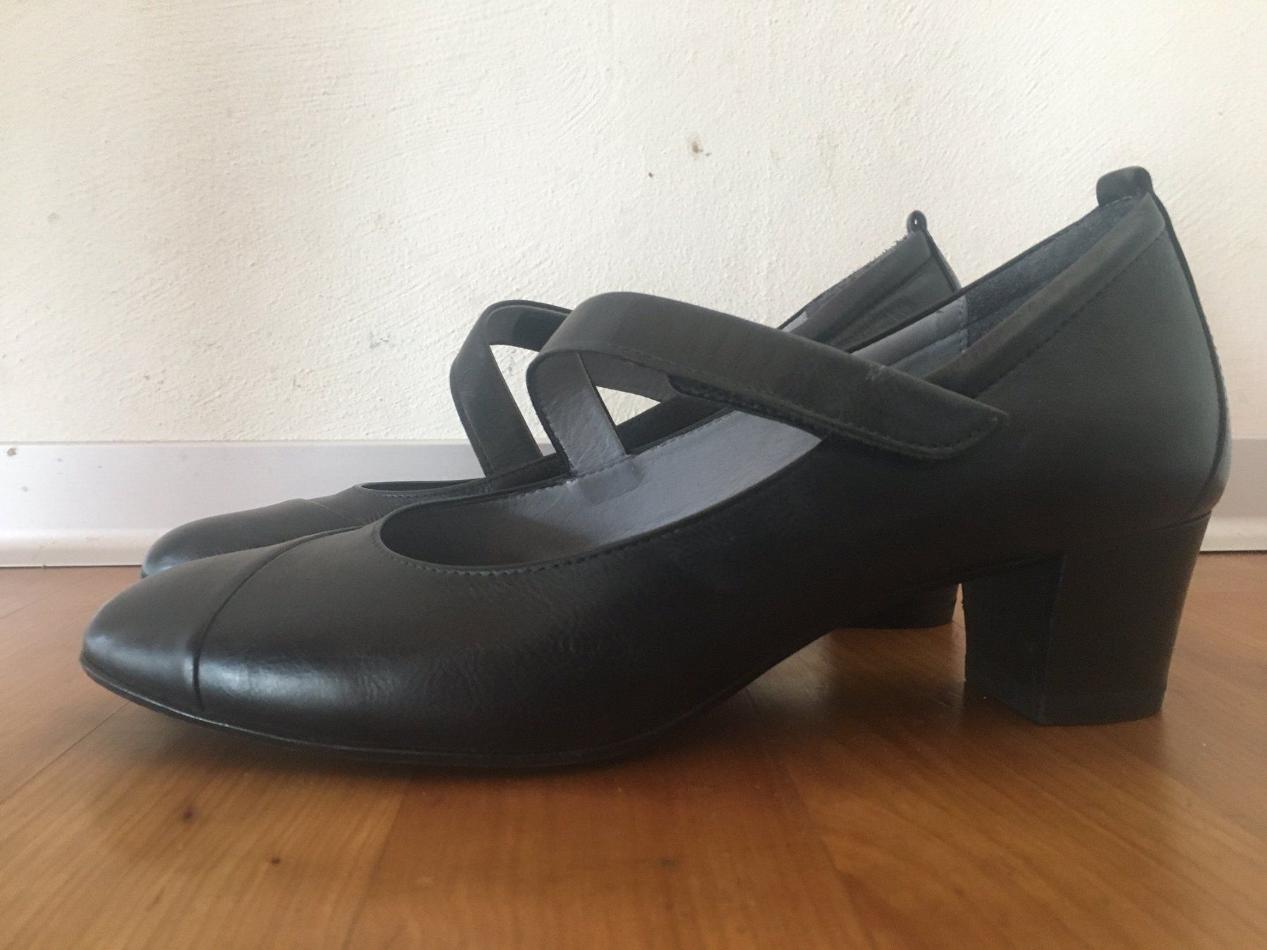 Scarpe da donna: Leder Riemchen-Pumps von Vabeene – Nuovo (secondo la descrizione) da Mittelhäusern venduto da lacapo8