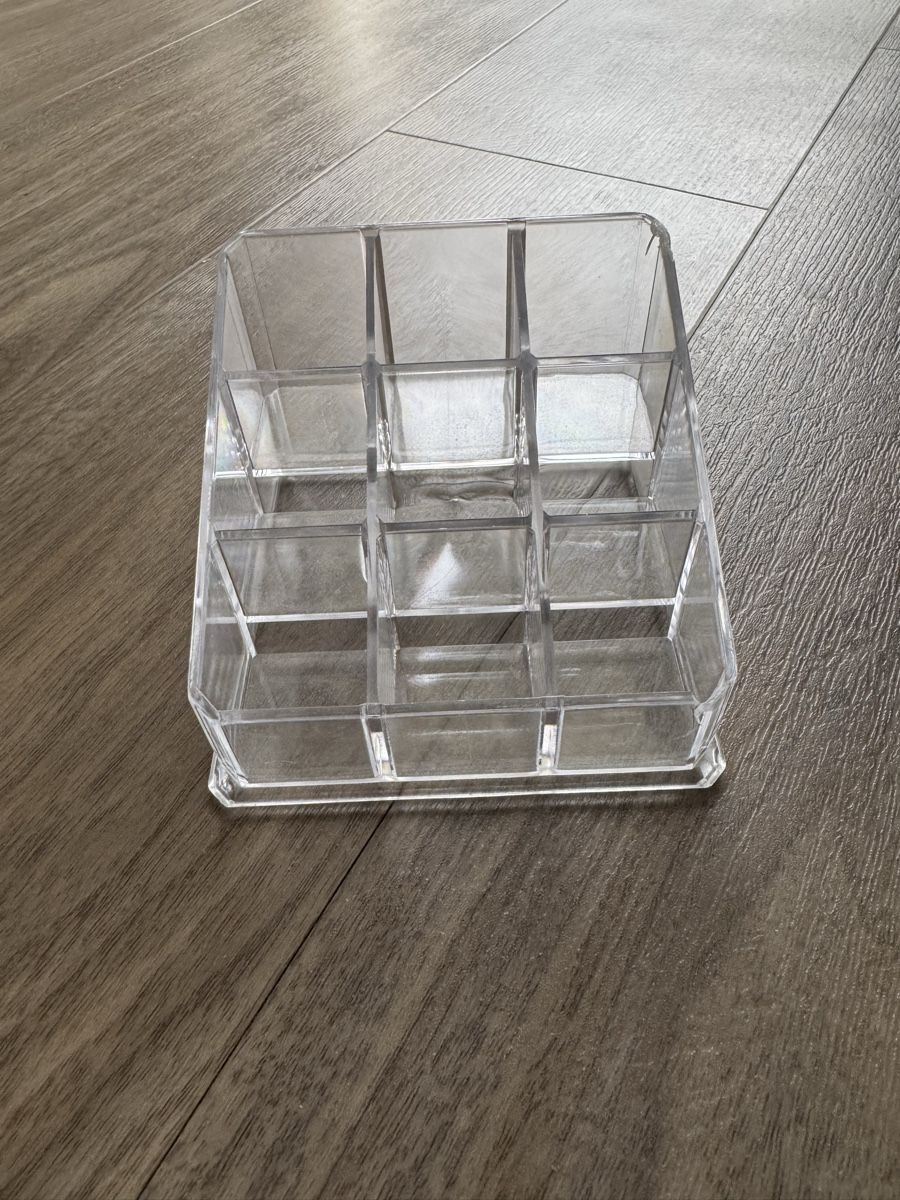 Make-up: 💄CLEAR ACRYLIC MAKEUP ORGANIZER💄 – Gebraucht aus Dietikon von athiinax