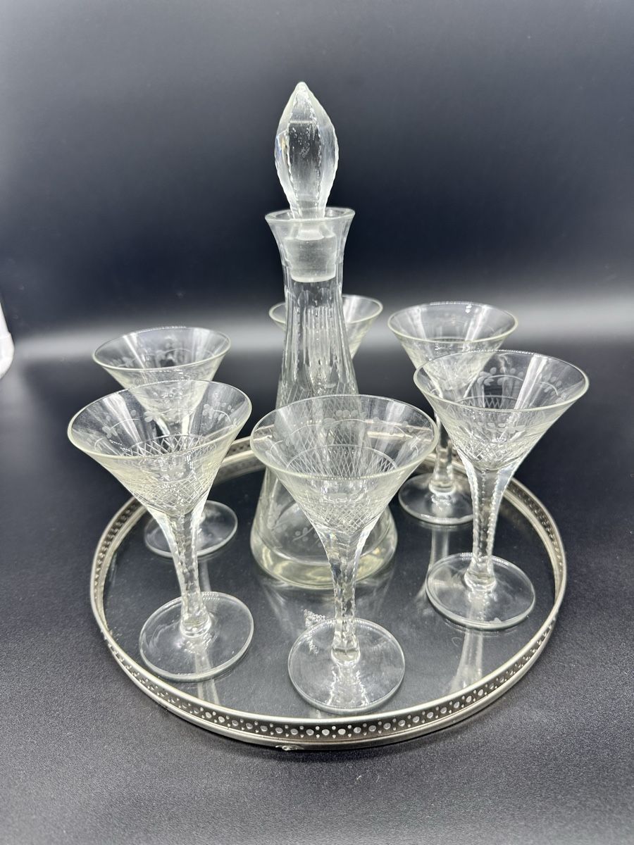 Exciting Vintage Etched Glass Decanter Photos