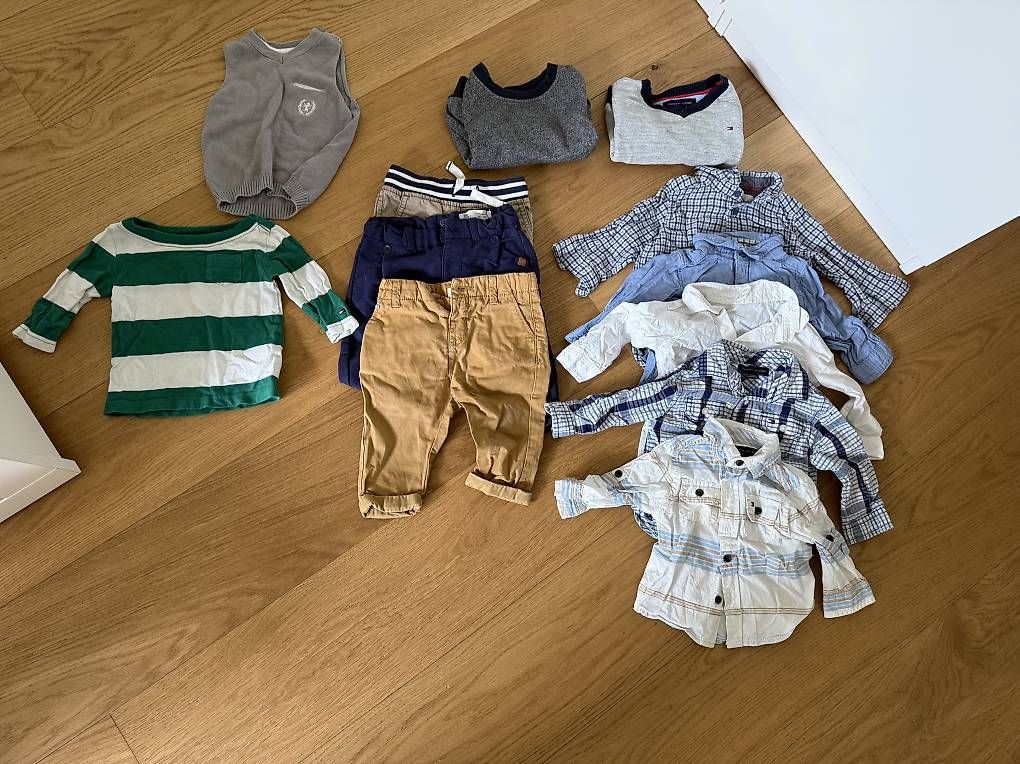 Lotti & Set di vestiti: Kleiderpaket Jungs Grösse 62/68 – Usato da Wohlen b. Bern venduto da Wartebaergli 1