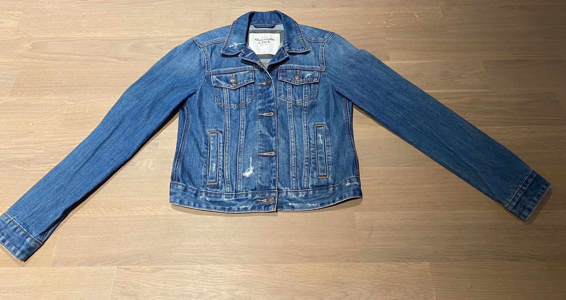 Abercrombie Giacche: Jeansjacke Abercrombie – Nuovo (secondo la descrizione) da Erlenbach ZH venduto da OD15 2