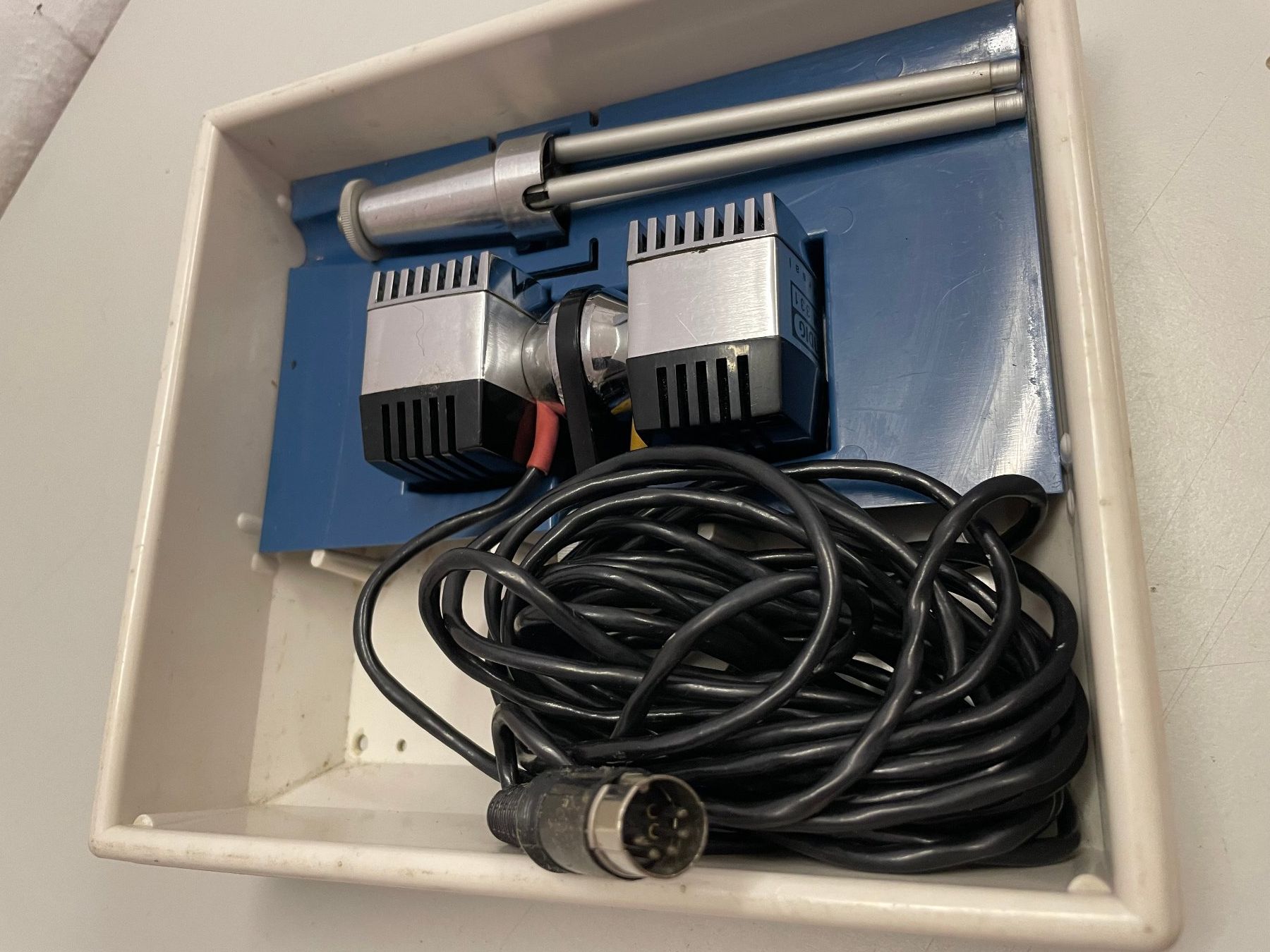 Grundig Microfoni: Micro de table Grundig GDMS 331 – Usato da La Croix (Lutry) venduto da netrajet 6
