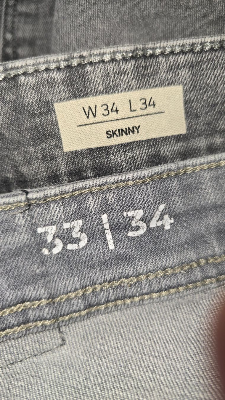 C&A Jeans: Zwei graue Herren Jeans C & A, Grösse 33/34 – Usato da Muttenz venduto da pixopus 9