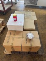 520 Posten Campingkerzen und Grablichter aus Liquidation