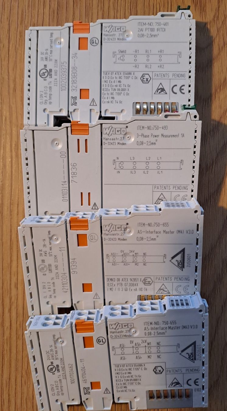 Wago Componenti elettronici: Wago 4 modules – Usato da Les Reussilles venduto da Christoph2048