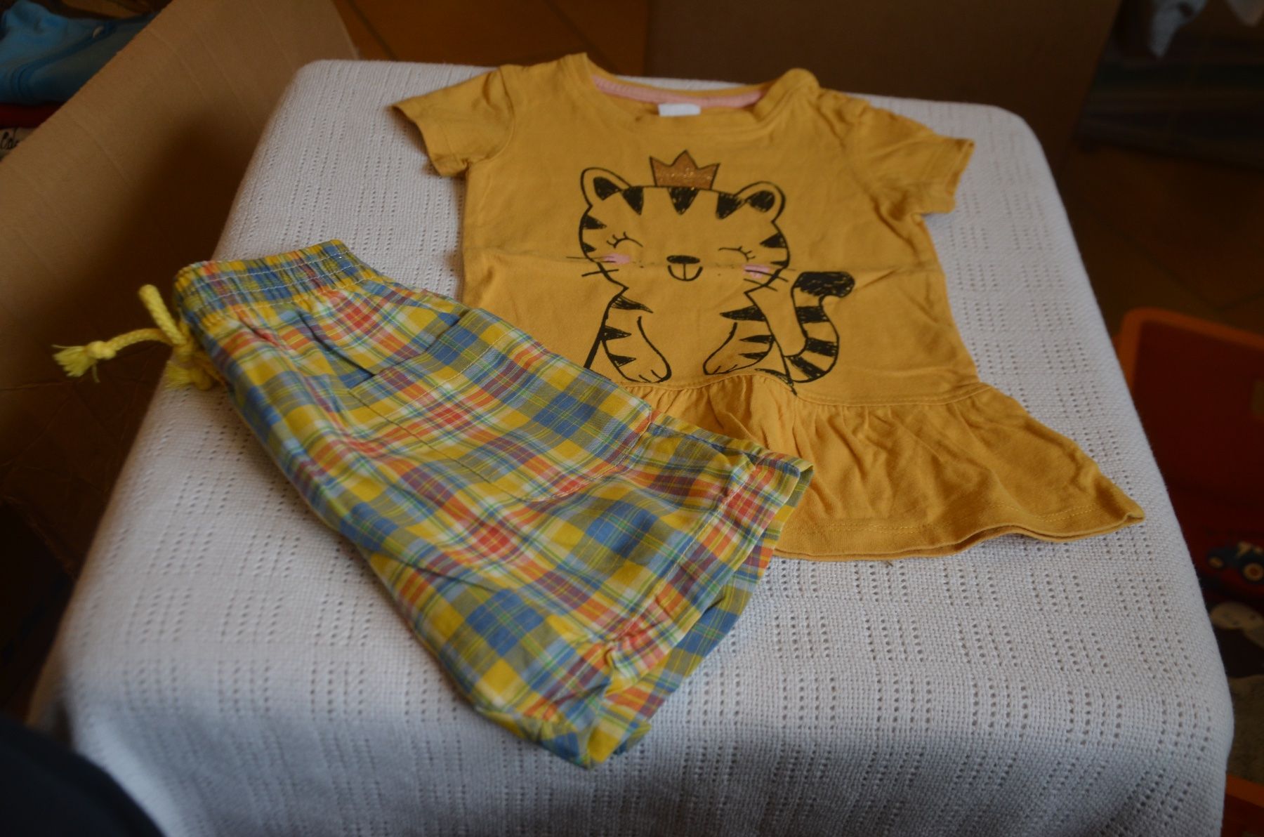 Lotti & Set di vestiti: TAILLE  74-80 – Usato da Chiasso venduto da Dolly015