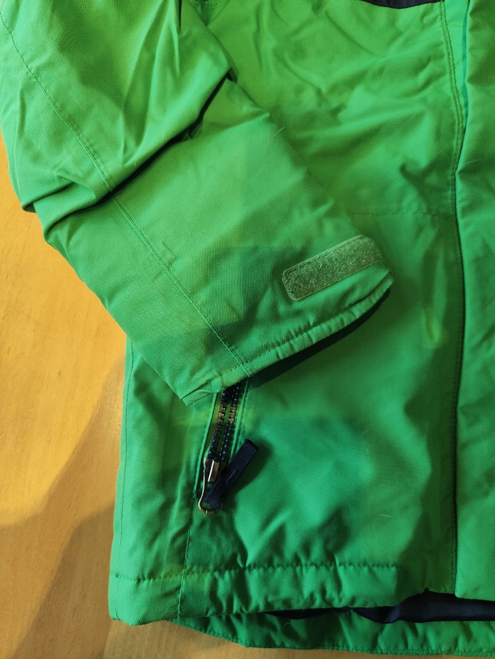 Didriksons Jacken & Mäntel: Ski Jacke Gr 130 – Gebraucht aus Davos Platz von Stifi10 2