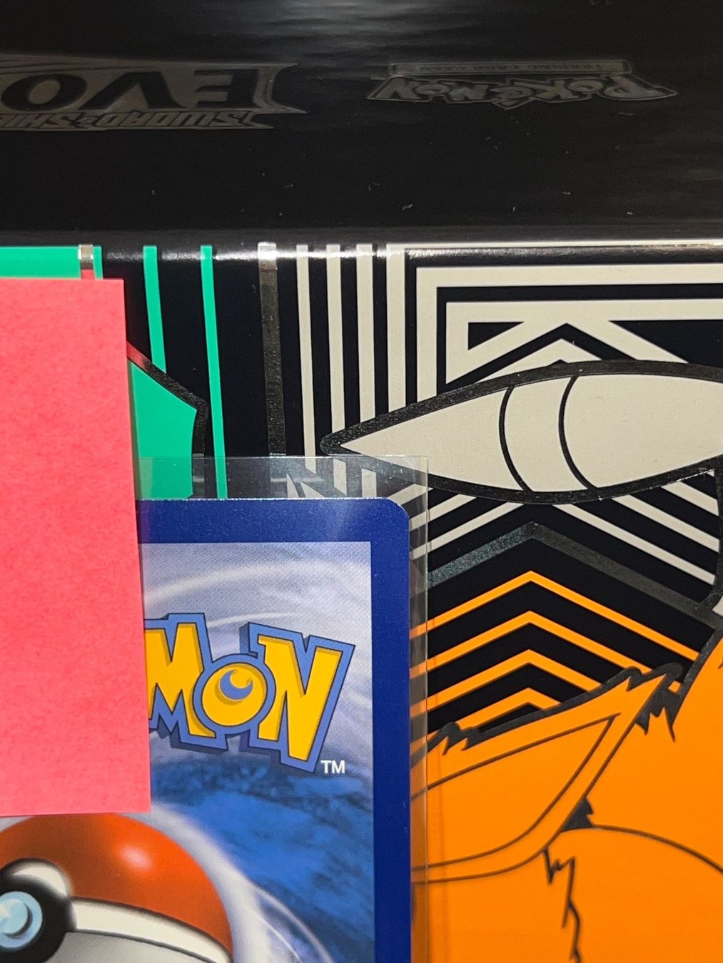 Pokémon Sammelbilder & Trading cards: Umbreon VMAX Alternative Art  Evolving Skies 215/203 – Gebraucht aus Aesch BL von  7