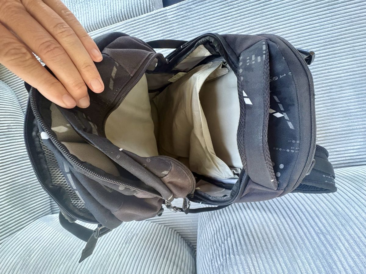 Satch Zaini: Satch Rucksack mit Reflektorenmuster – Usato da Riedikon venduto da venus2424 7