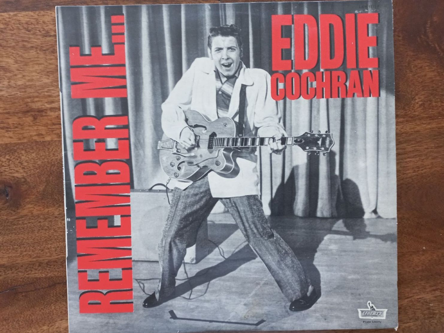 Dischi in vinile: 4 Rock 'n' Roll Schallplatten, Gene Vincent & Eddie Cochran – Usato da Lachen SZ venduto da jimmygoal13 8