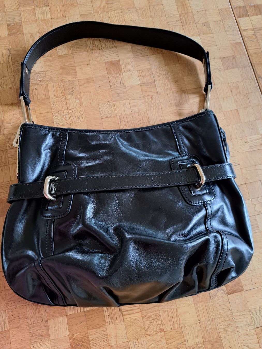 DKNY Borse da donna: DKNY LEDER HANDTASCHE – Usato da Wettingen venduto da ruth100 1