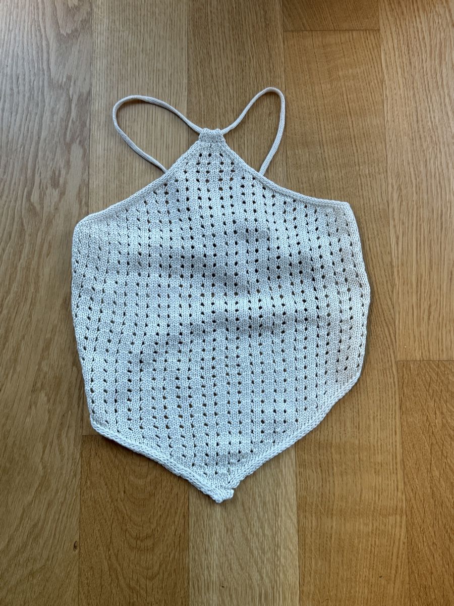 Tops: Sommer Top Neckholder Häckel-Look Gr. S Beige – Gebraucht aus Ebikon von her_82yr