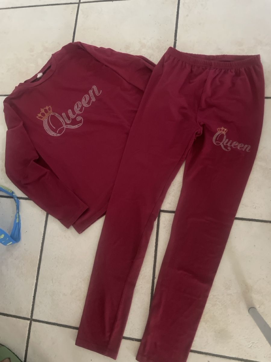 Pyjamas: Pyjama Set "Queen" Gr.150 – Neuf (Voir description) à Obergerlafingen par cabo4