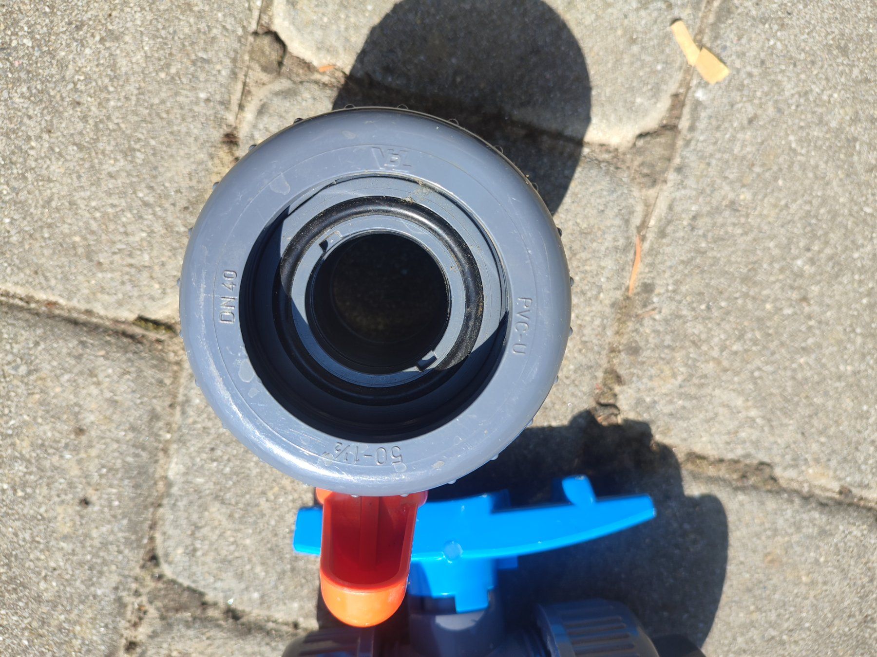 Rubinetteria: 2 PVC Kugelhahnen 50 und 40 mm – Usato da Hüswil venduto da benigreen01 1