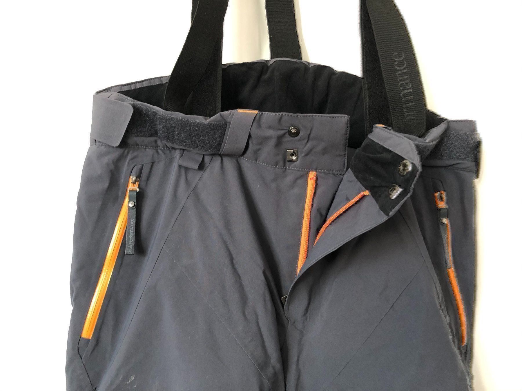 Peak Performance Pantaloni: Peak Performance pantalon de ski L – Usato da Cressier NE venduto da leiestla 4