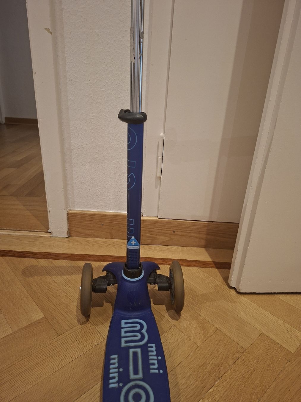 Micro Veicoli per bambini: Micro Mini 3in1 Scooter - Blue – Usato da Zürich venduto da Lolaad 5