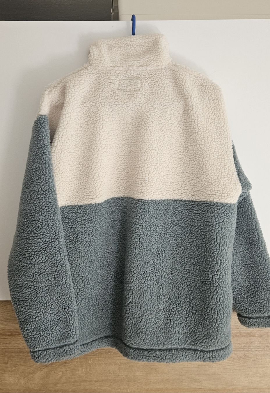 Passenger Maglioni & Felpe: PASSENGER Teddyfleece-Pullover Grösse S – Nuovo (secondo la descrizione) da Emmenbrücke venduto da L_W 1